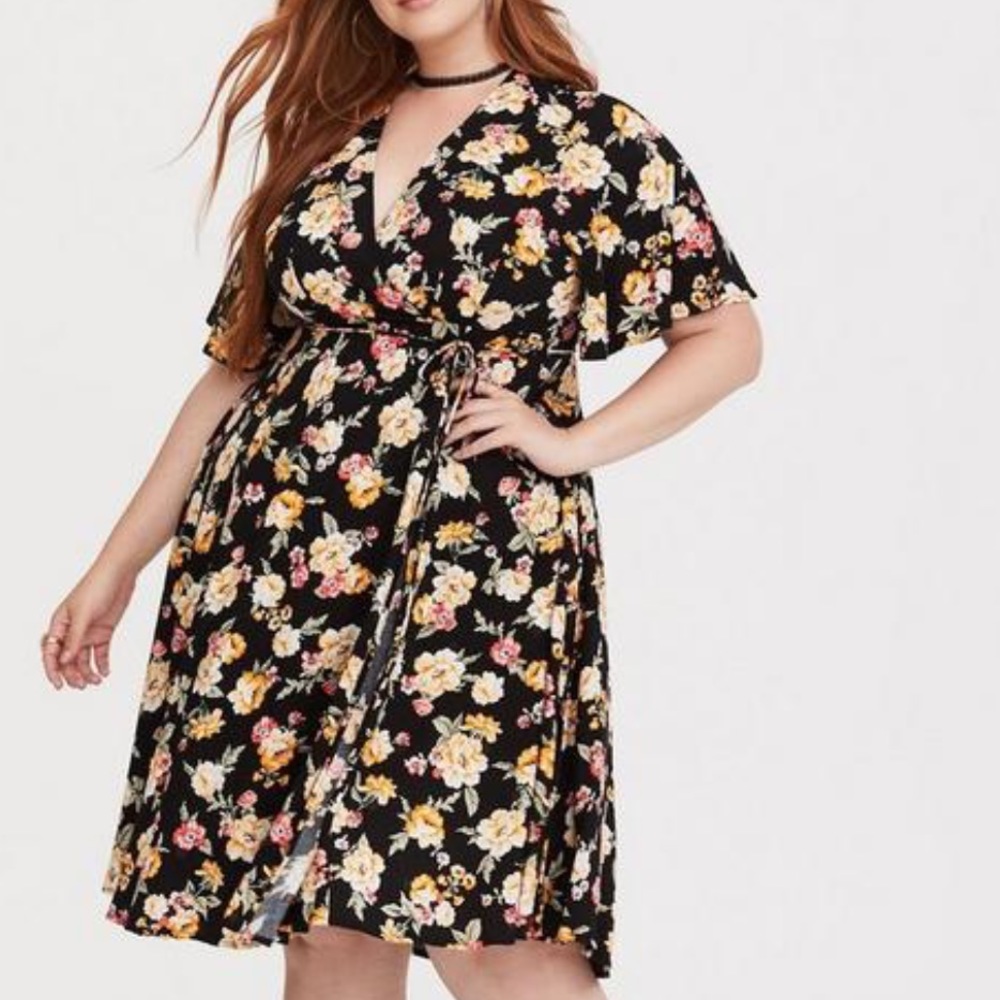 Torrid Floral MIDI Dress Size 2